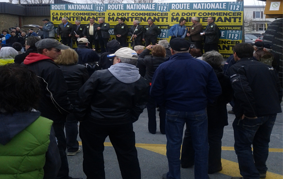 manifestations route 112 - le quotidien des lacs