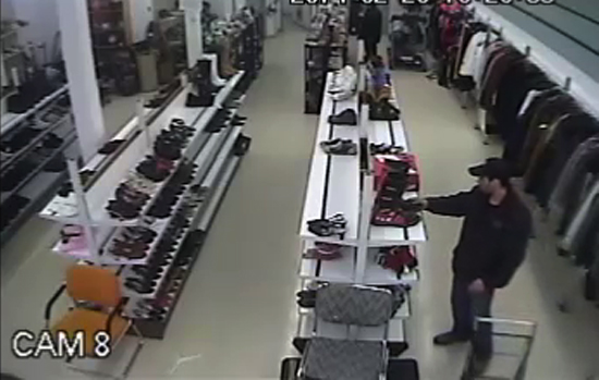 TÉMOIN IMPORTANT À INDENTIFIER