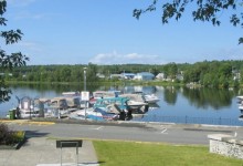 Vivre à Disraeli : Opportunités, Services et Qualité de Vie en Région